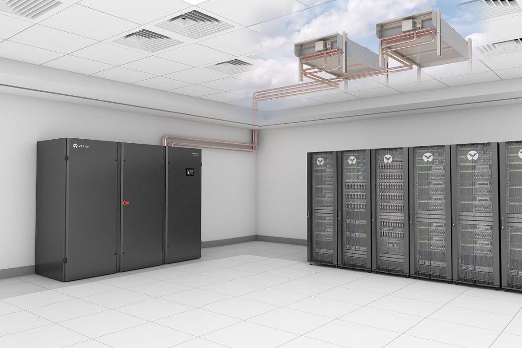 Liebert PDX-PAM and AOC with racks (1)